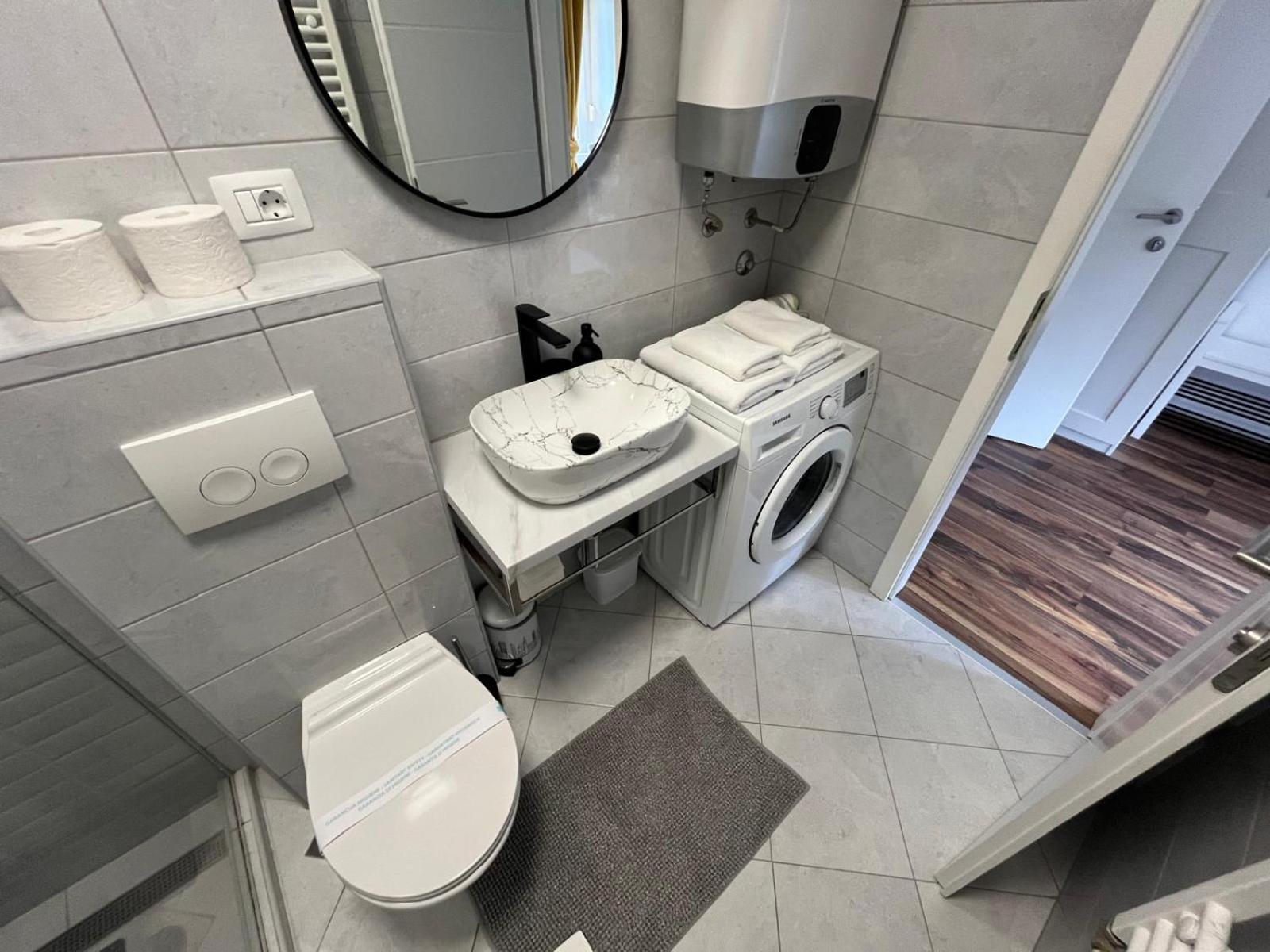 Eva Luxury Rooms & Apartments Plitvicka Jezera Bagian luar foto