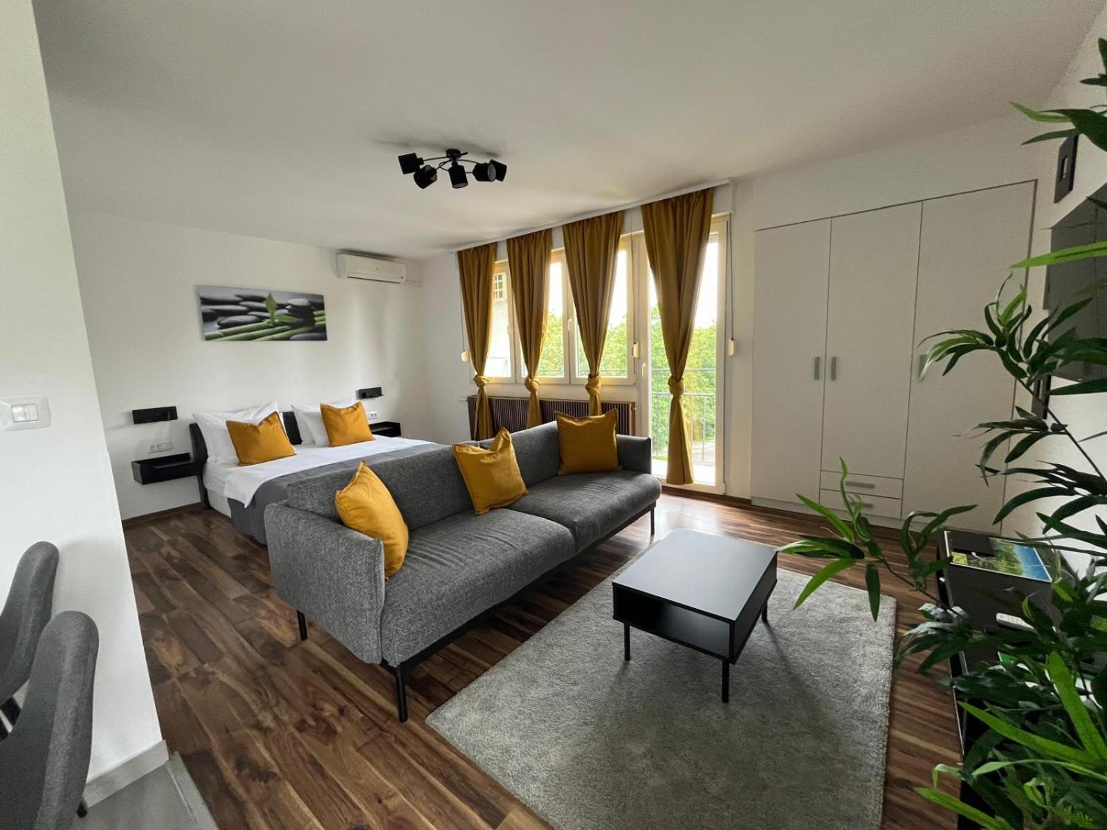 Eva Luxury Rooms & Apartments Plitvicka Jezera Bagian luar foto