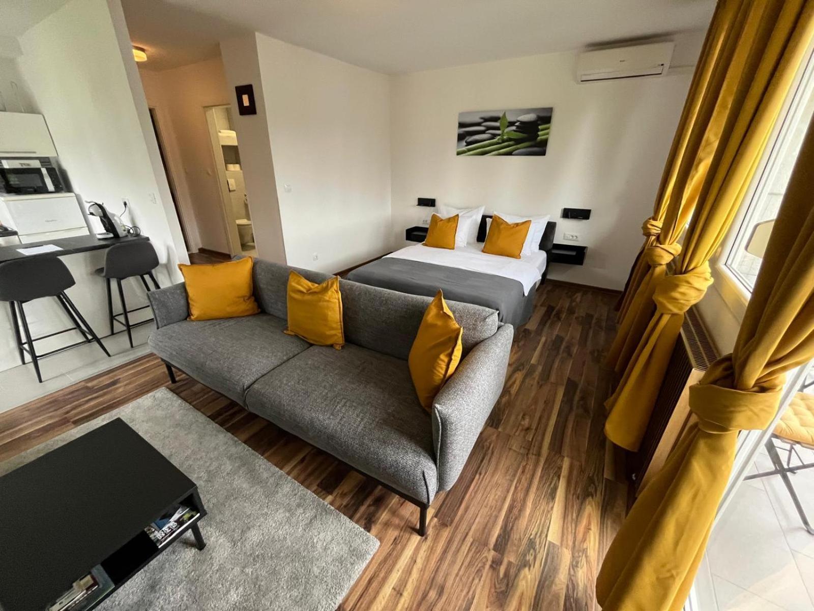 Eva Luxury Rooms & Apartments Plitvicka Jezera Bagian luar foto